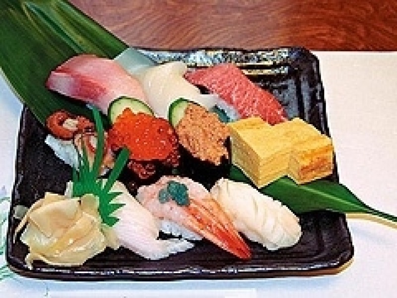 魚春寿司